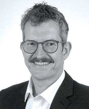 Carsten Töben - MCE CONSULT AG